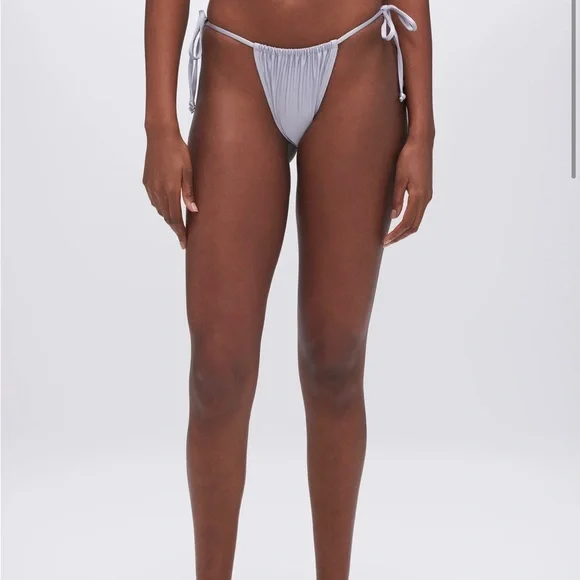 Good American Silver Bikini Set NWT!! - Picture 12 of 13